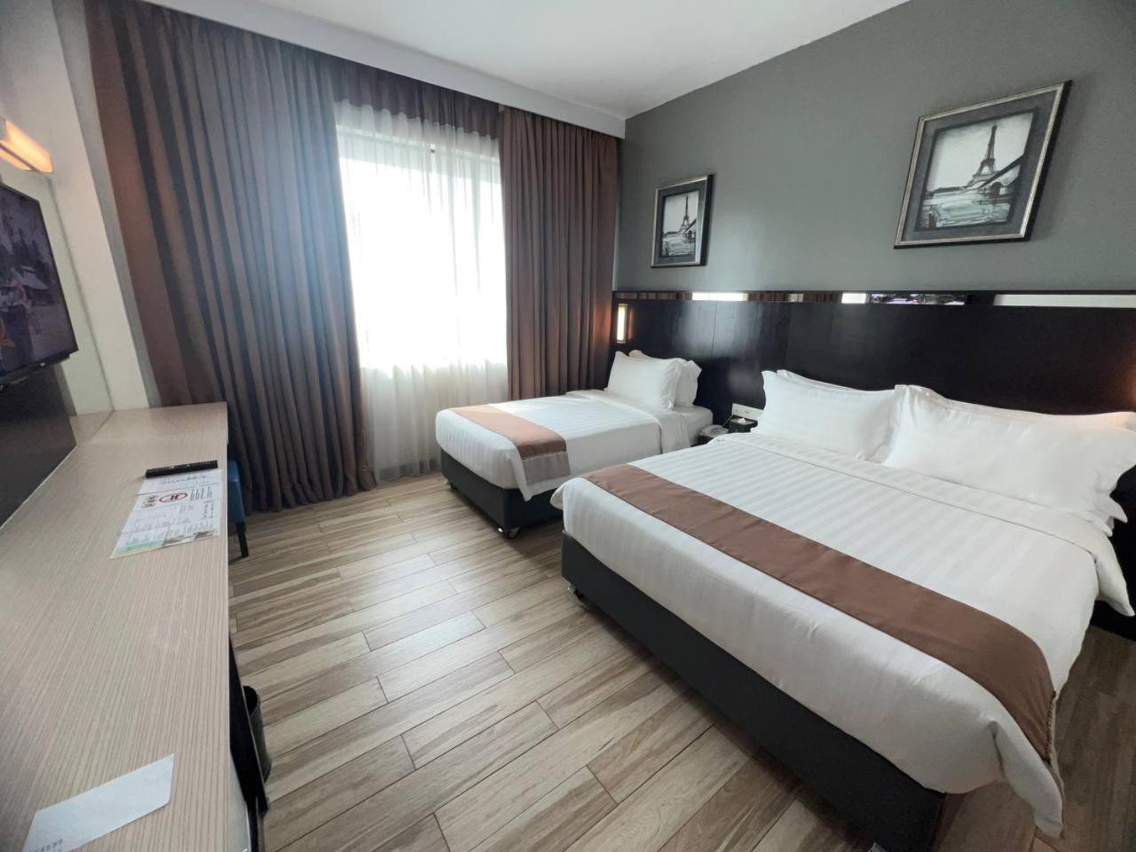 Hotel Dreamtel Kota Kinabalu Exterior foto